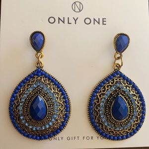 ONLY ONE Bohemian blue tangle earrings